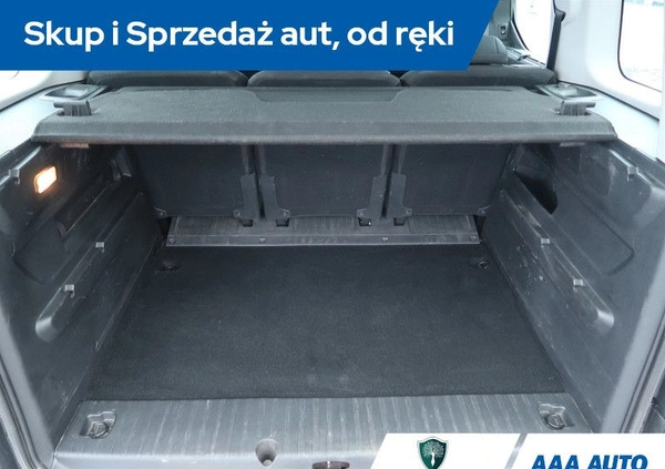 Citroen Berlingo cena 62000 przebieg: 179229, rok produkcji 2019 z Pisz małe 106